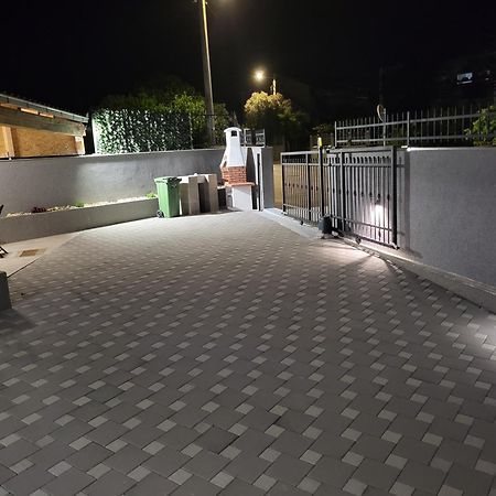 Apartman Dino Trogir Exterior foto