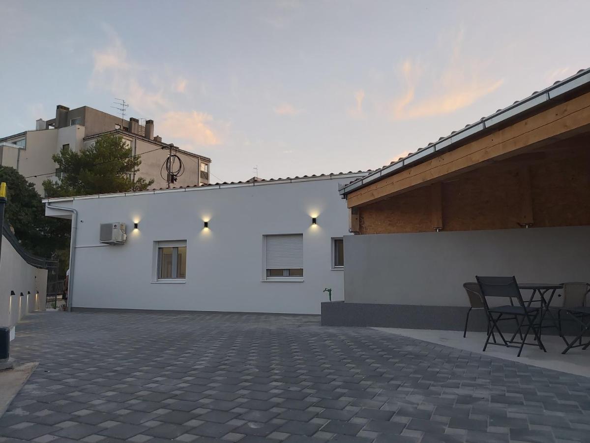 Apartman Dino Trogir Exterior foto